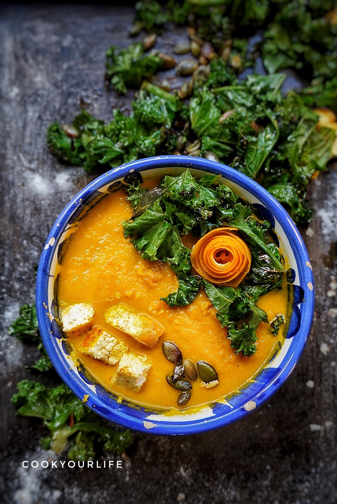 Healing carrot and turmeric soup - Better Food