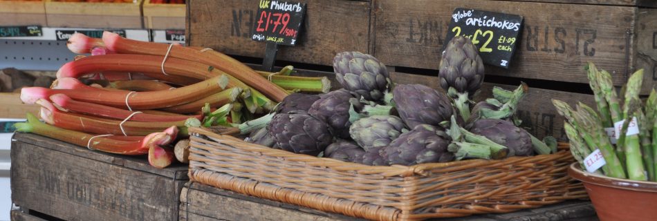 Seasonal and local guide: fruit and vegetables