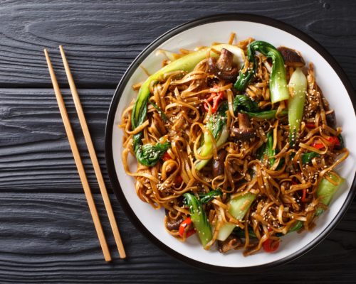 MUSHROOM AND TEMPEH NOODLES