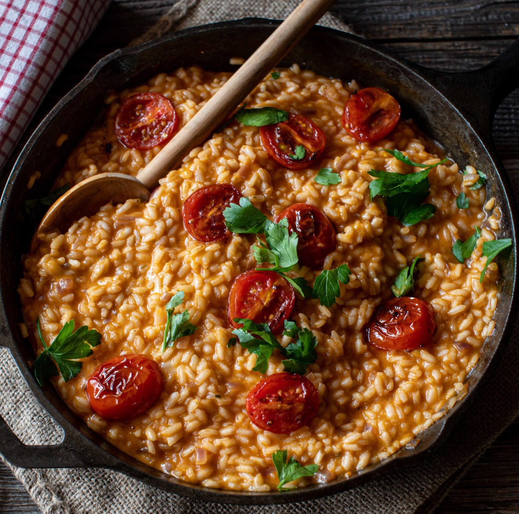 Vegan tomato risotto - Better Food