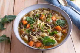 Kohlrabi noodle soup