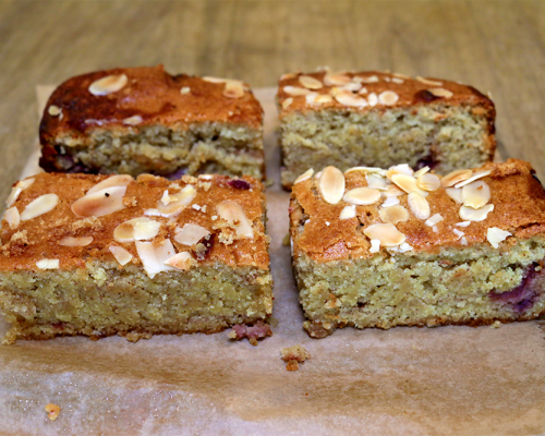 Almond polenta and fruit slice